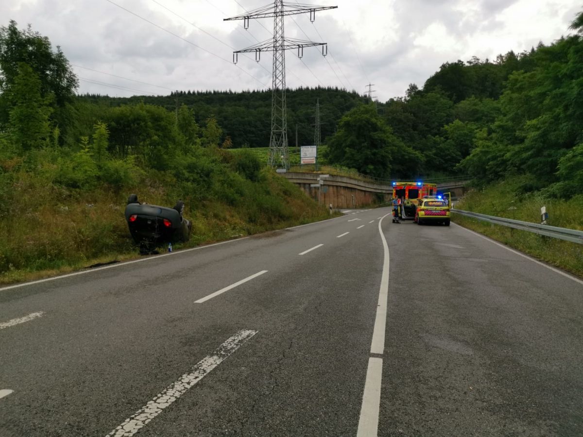 Leimen: Schwerer Unfall auf L600 – Rettungskräfte im Einsatz