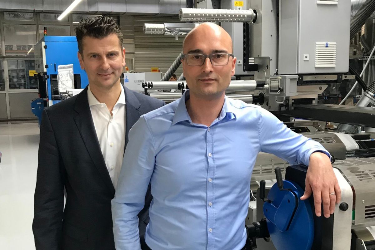 All4Labels – Global Packaging Group investiert in schmalbahnige Flexodruckmaschine