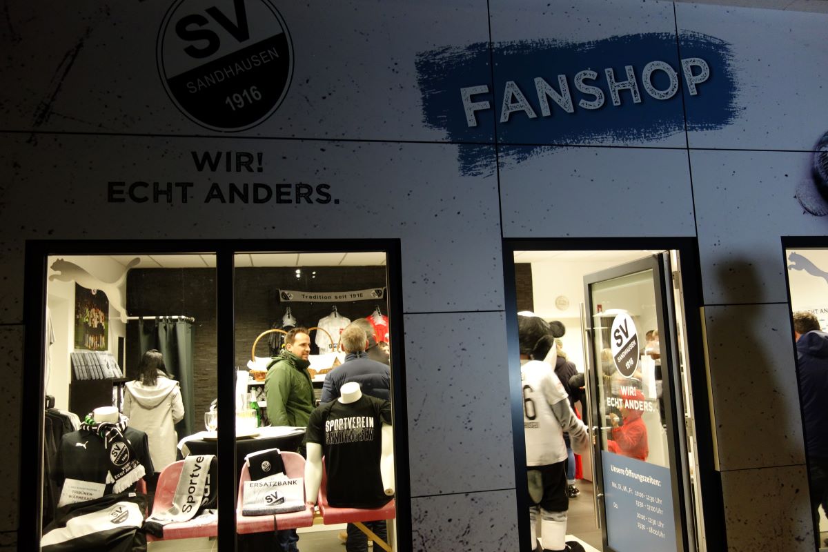 Neueröffnung des Fanshops beim SV Sandhausen