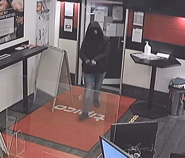 Walldorf: Überfall auf Wettbüro – Öffentlichkeitsfahndung mit Bildern aus der Überwachungskamera! Polizei sucht Zeugen!
