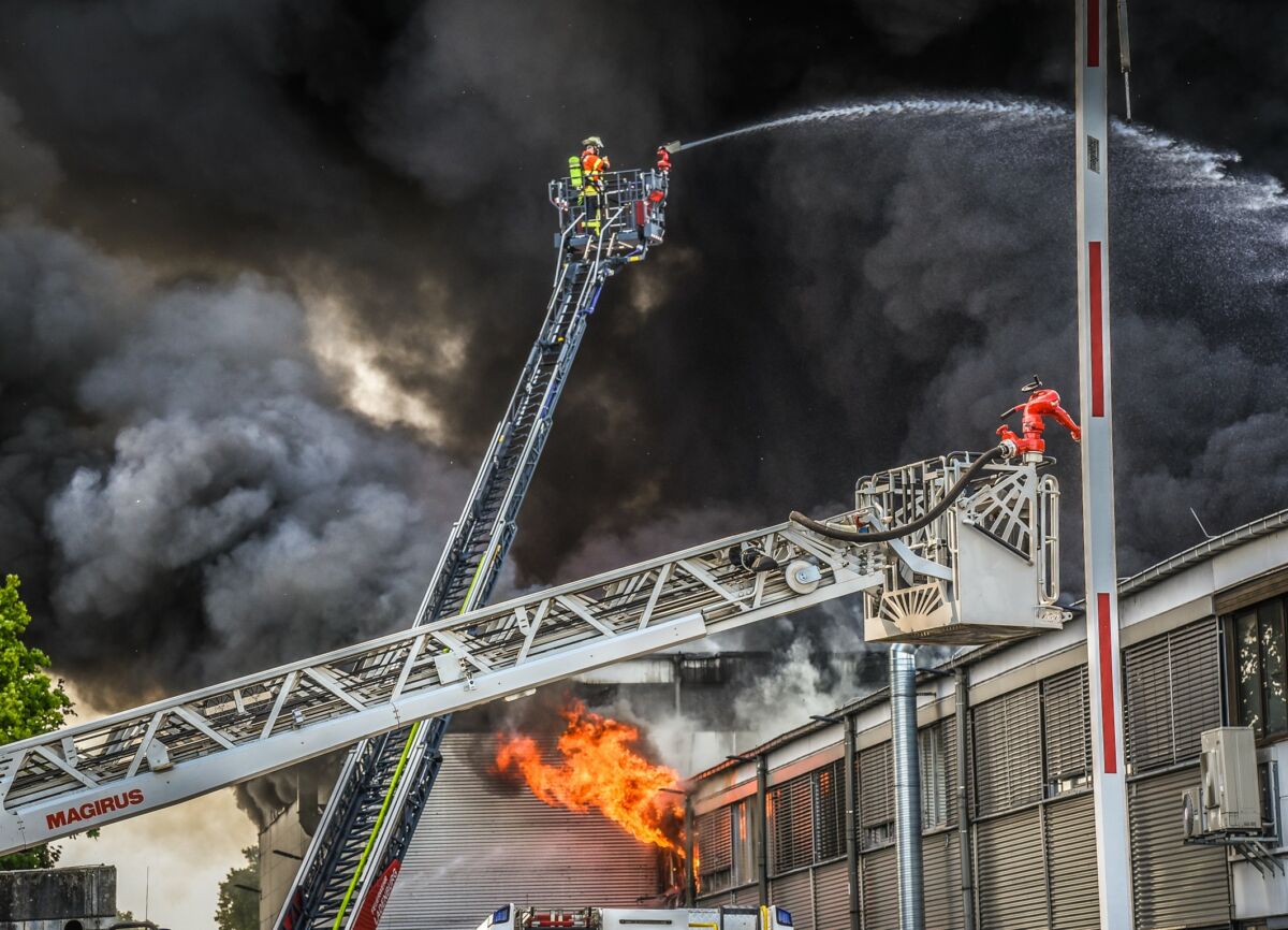 Zum Glück gibt es sie: Die Feuerwehr – 4361 Angehörige der Freiwilligen Feuerwehr engagieren sich für die Sicherheit der Bürgerinnen und Bürger