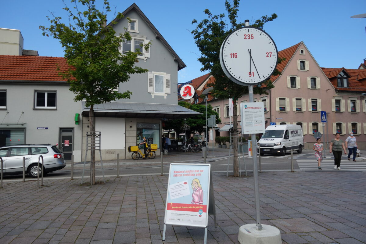 Skulpturenaktion auf öffentlichen Plätzen im Stadtgebiet Walldorf rückt Thema Demenz in den Fokus