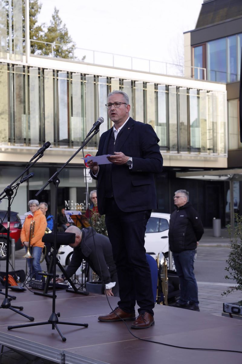 Kundgebung auf der Drehscheibe: „Walldorf sagt nein zum Krieg“