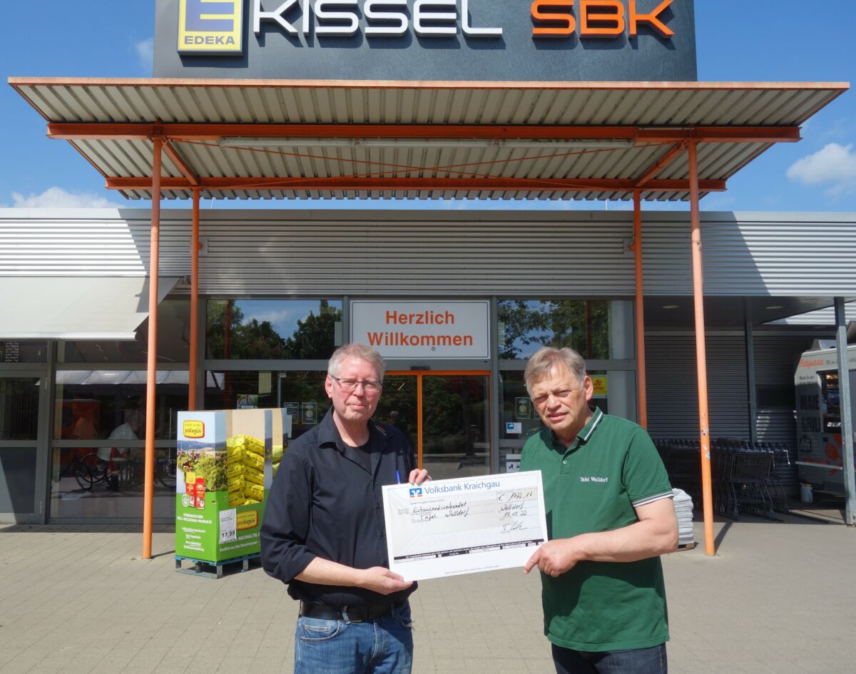 Die Tafel Walldorf freut sich über die Pfandspenden der Kundschaft von Edeka Kissel SBK