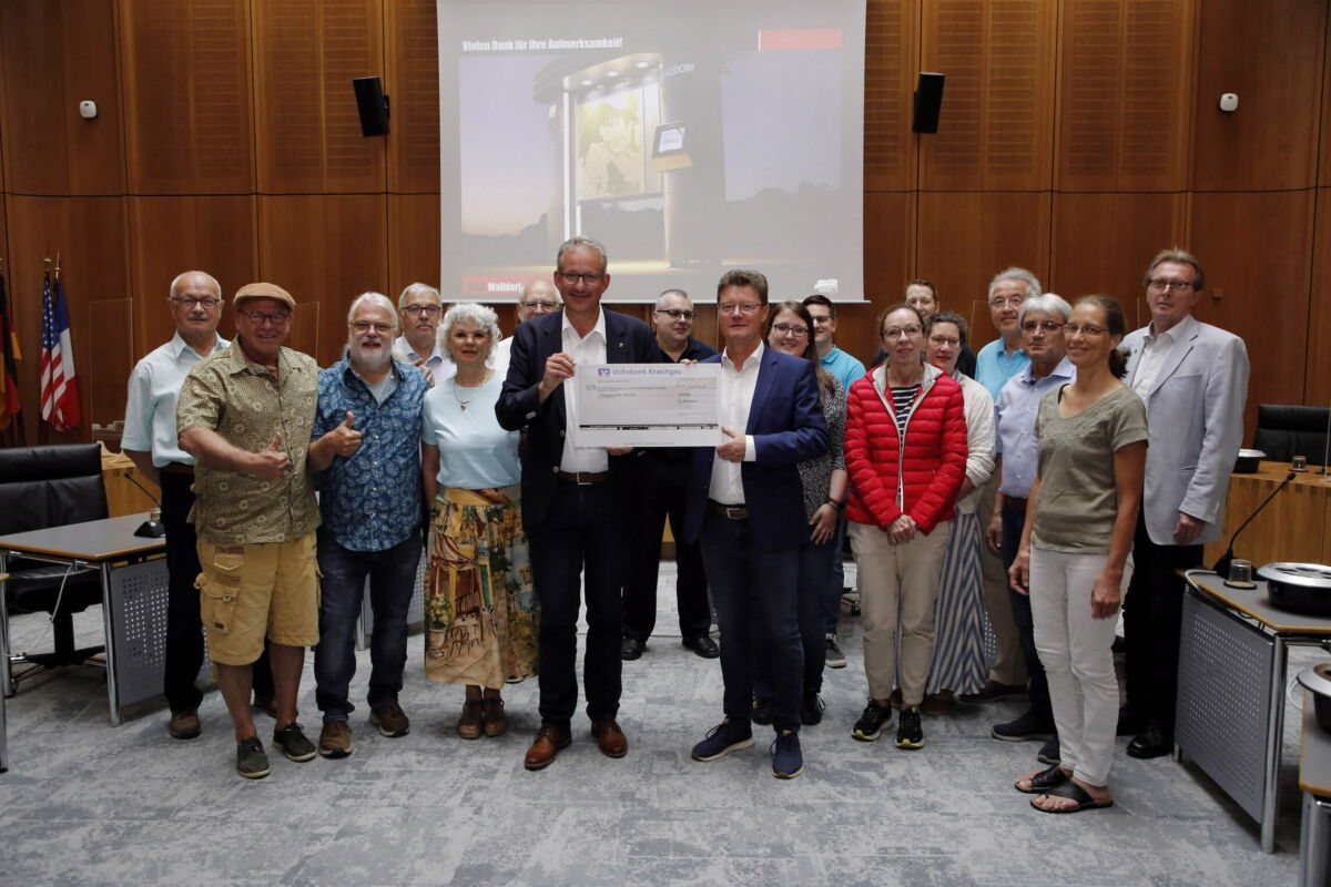 Walldorf: Spendenübergabe für den Neuaufbau in Bad Neuenahr-Ahrweiler