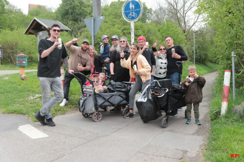 Mit Bollerwagen on Tour Mit Bollerwagen on Tour