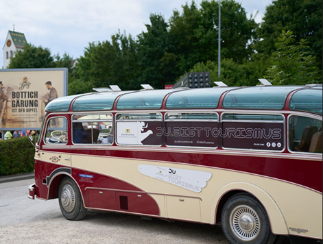 Oldtimerbus macht am 26. September auf der Drehscheibe in Walldorf Station