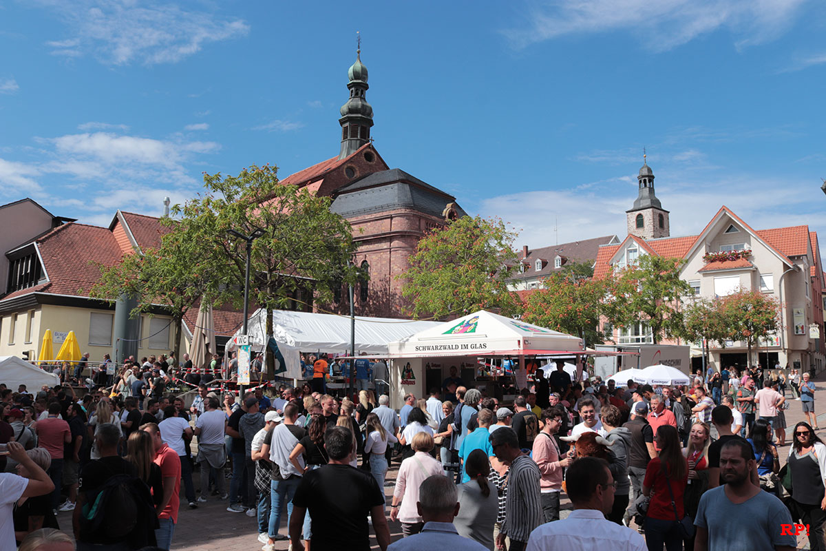 Wein und Markt lockt mit 40 Ständen in die Innenstadt