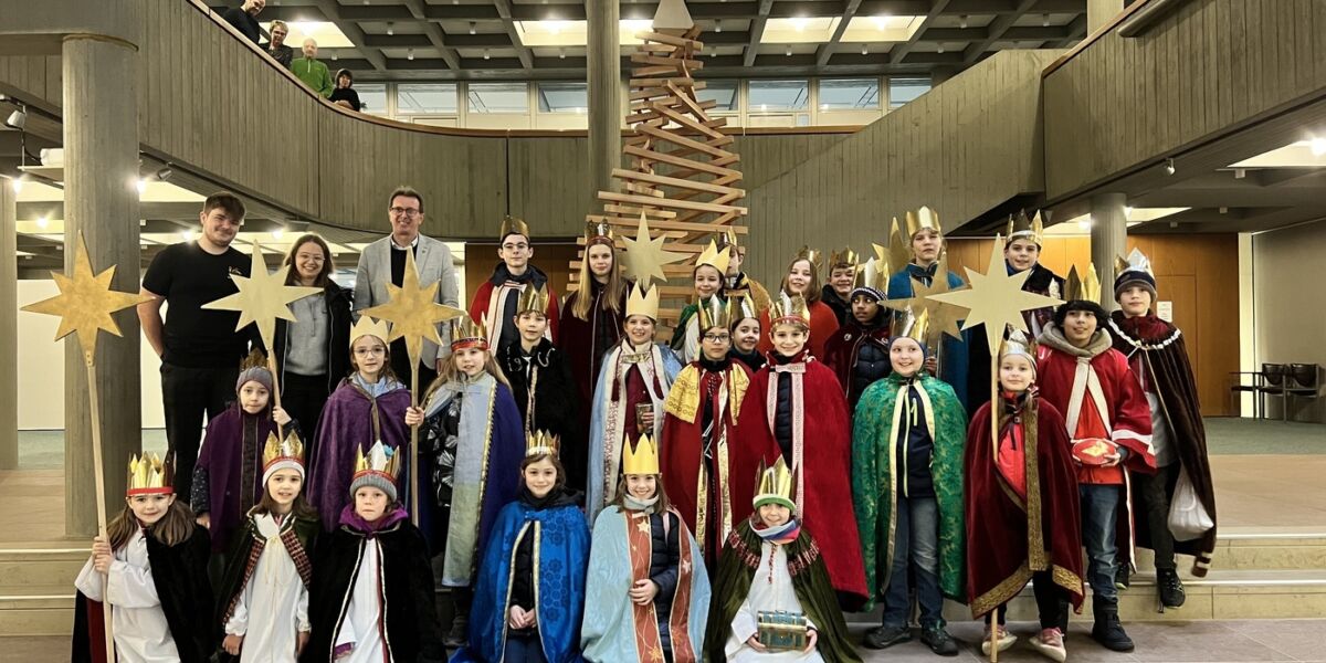 Sternsinger starten im Rathaus