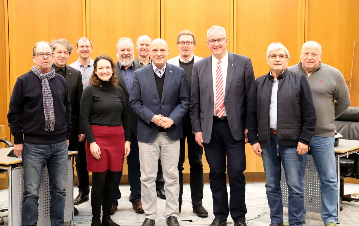 Diskussion aktueller Themen mit Landtagsvizepräsident Daniel Born im Rathaus Walldorf