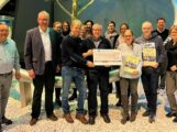 Fairtrade-Steuerungsgruppe spendet Weihnachtsmarkterlös