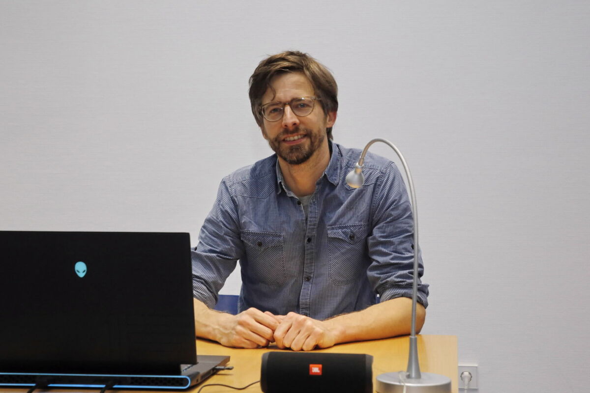 Stephan Orth spricht in der Stadtbücherei über seine besondere Reise durch England