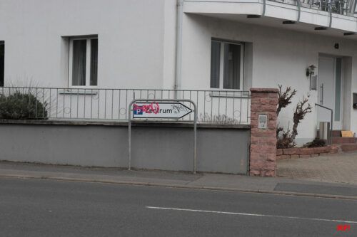 Beschmierte Schilder in Wiesloch