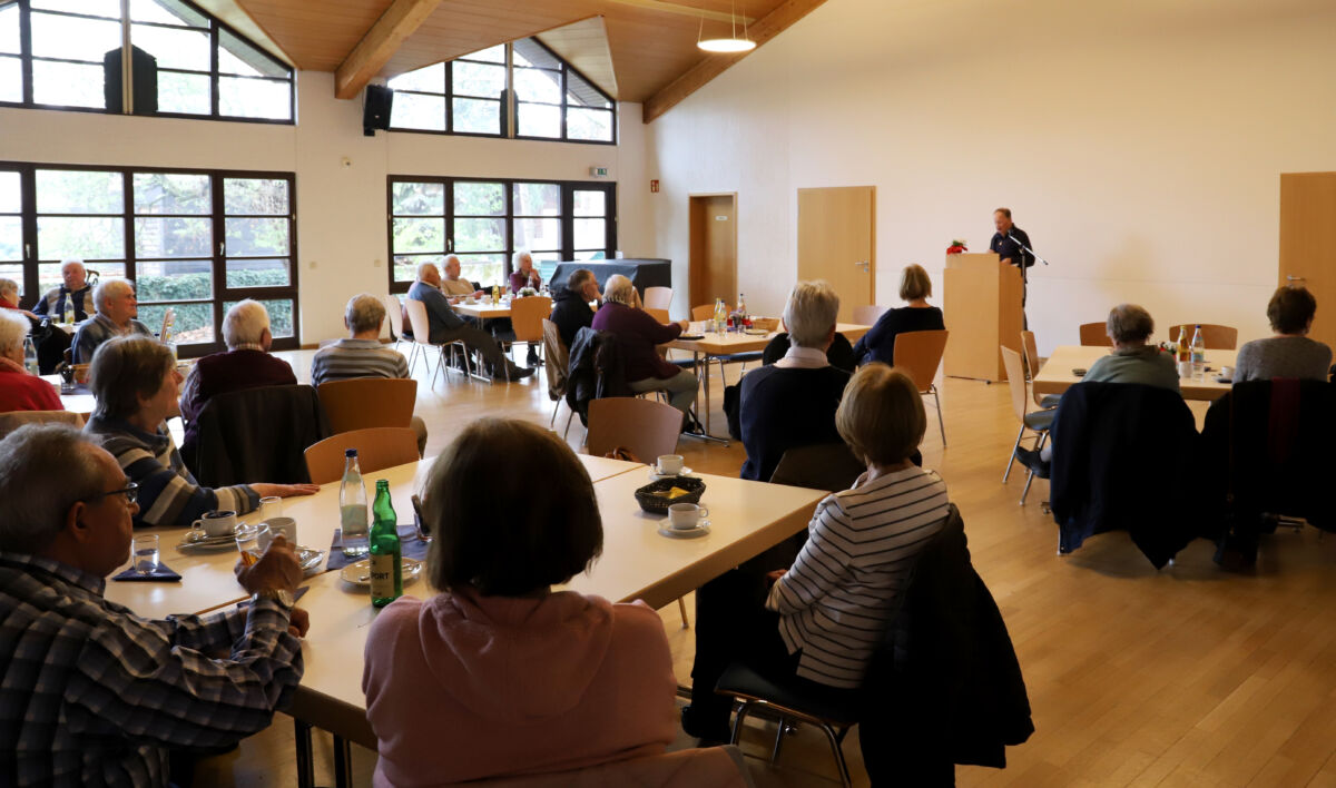 Walldorfer Betriebe im Erzählcafé vorgestellt