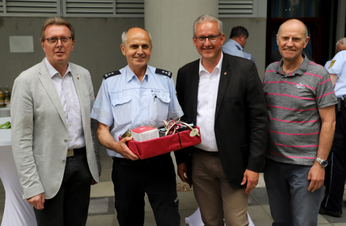 Klaus Oestreicher, langjähriger Leiter des Polizeipostens Walldorf, geht in den Ruhestand