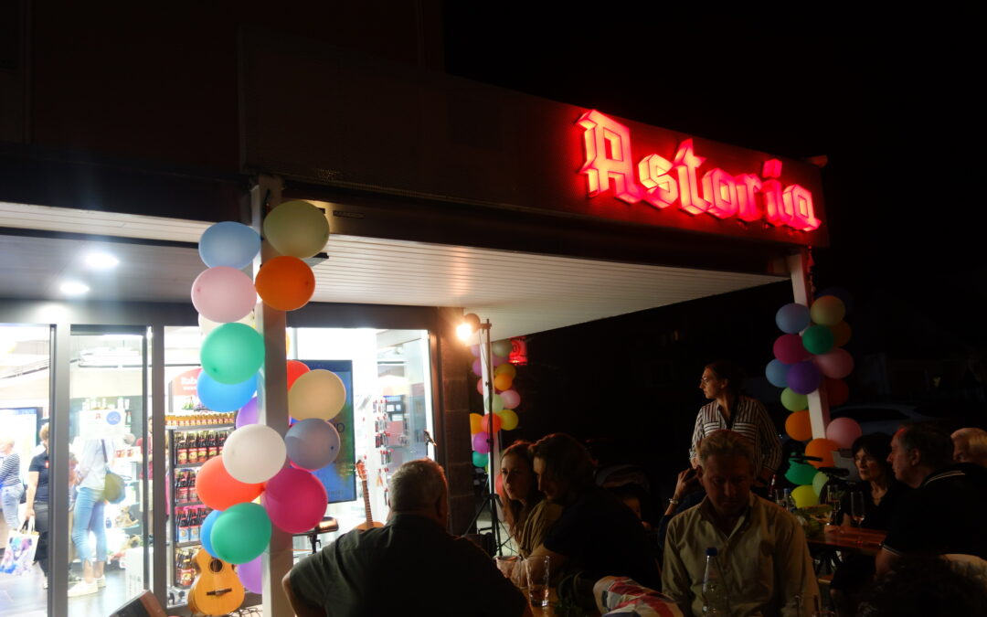 Sektausschank der Astoria-Apotheke zugunsten der Tafel Walldorf