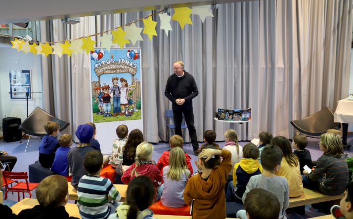 Ulf Blanck liest aus „Die drei ??? Kids“ in der Stadtbücherei