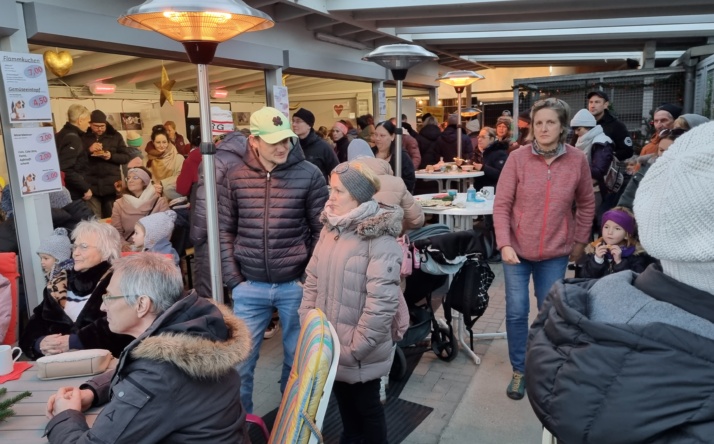 Tierweihnacht im Tom-Tatze-Tierheim