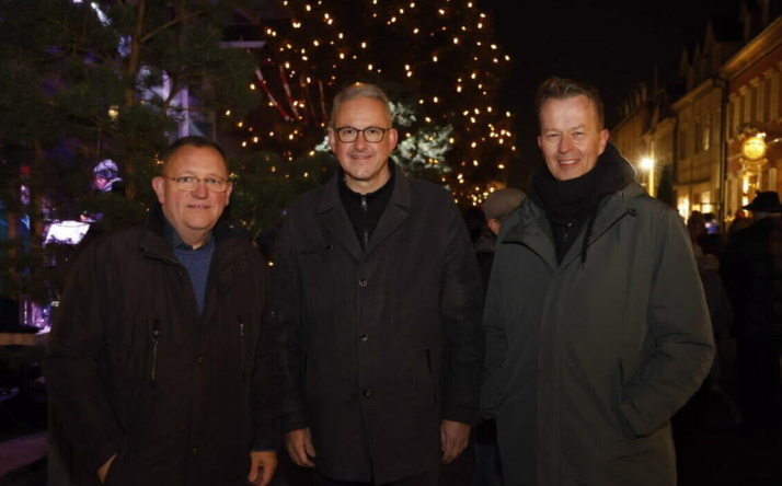 Eröffnung des Weihnachtsmarkts in Walldorf