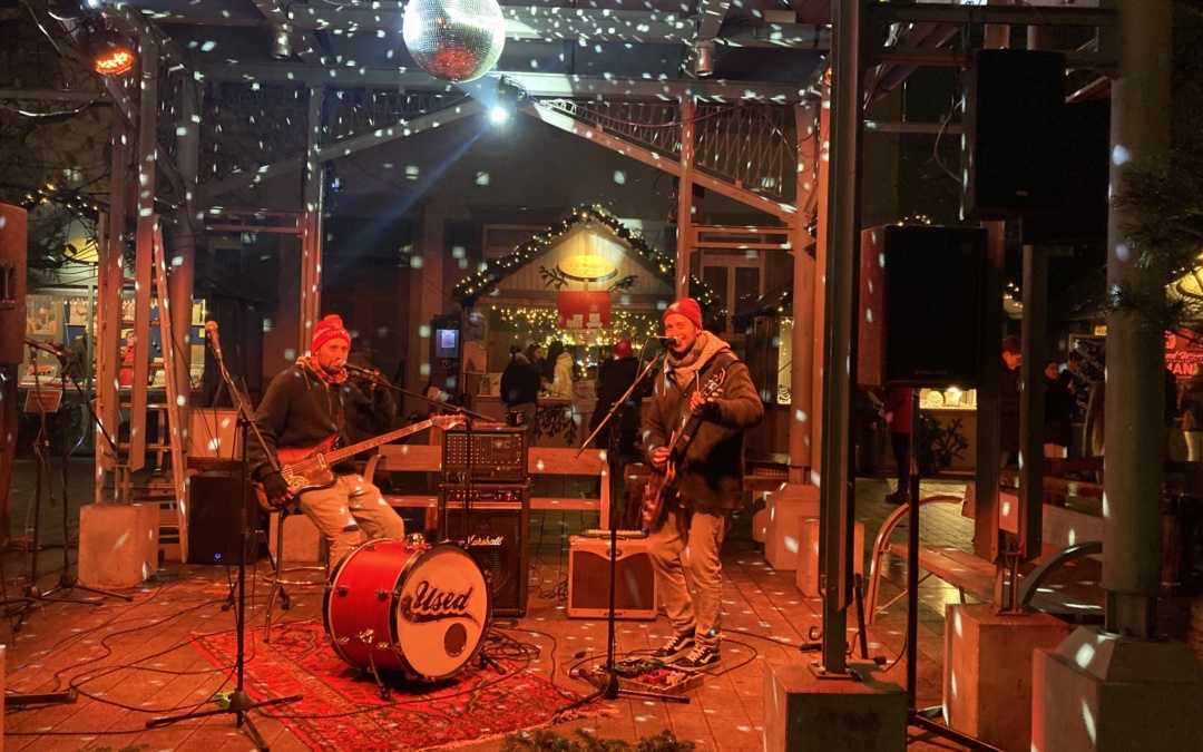 Weihnachtliche Stimmung auf dem Marktplatz in Walldorf