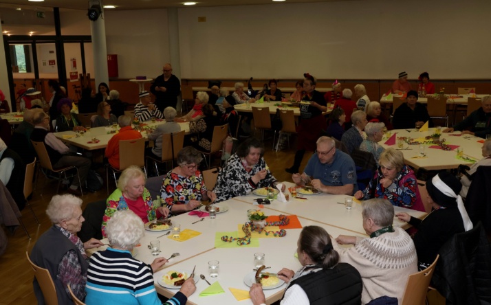 Viele Besucher zum Abschluss des Walldorfer Mittagstisch