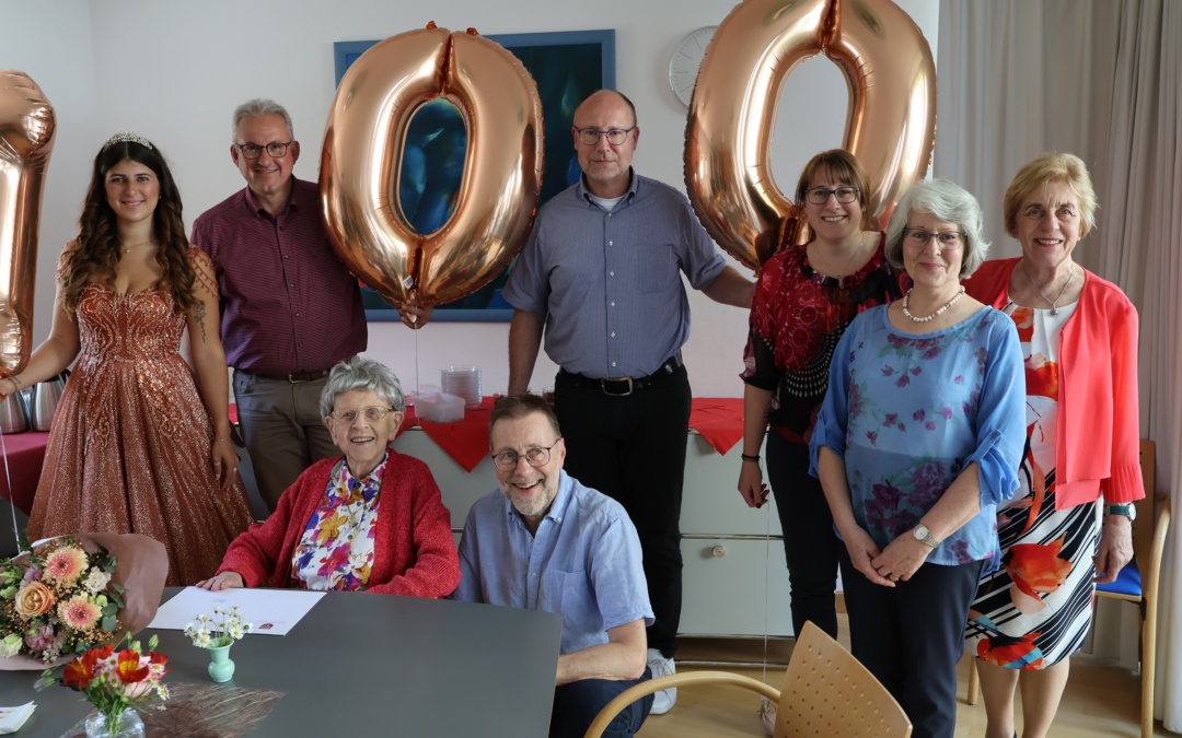 Glückwünsche zum 100. Geburtstag an Marianne Stindl