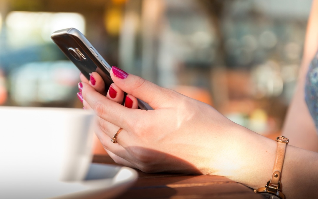 Handy mit Vertrag – für viele Verbraucher eine sinnvolle Kombination