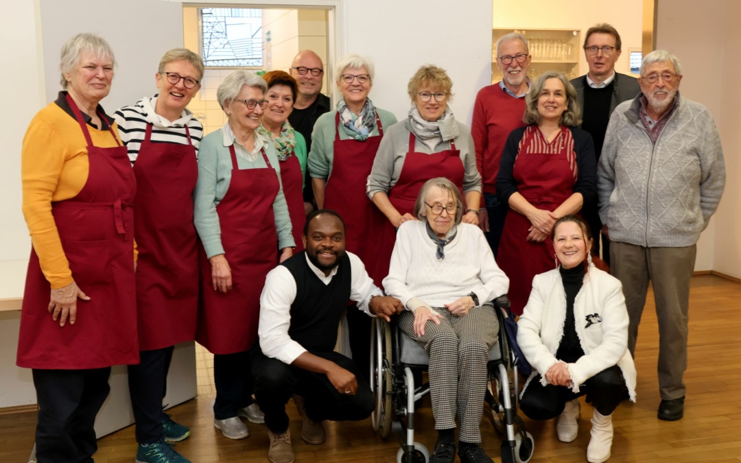 Gäste ließen es sich beim Walldorfer Mittagstisch schmecken