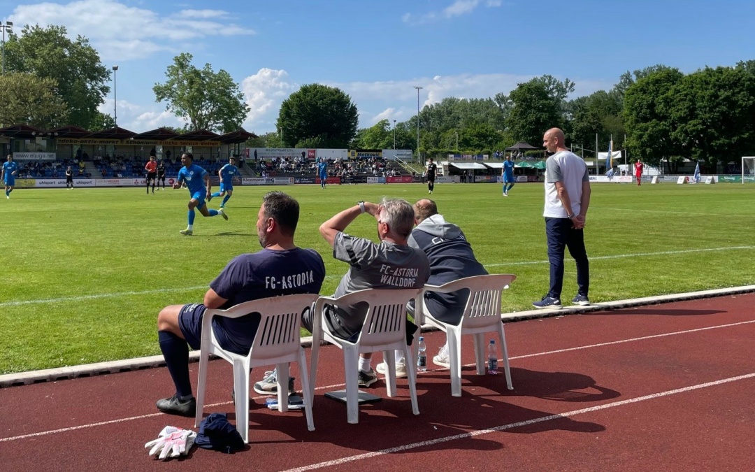FC-Astoria Walldorf verabschiedet sich mit solidem Finish aus der Saison