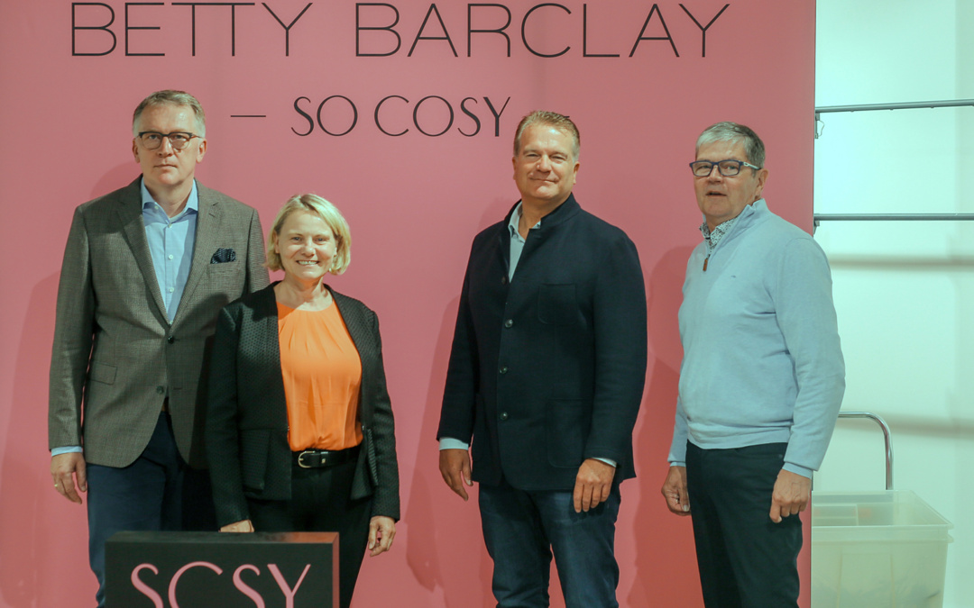 Christiane Staab MdL zu Besuch bei der Firma Betty Barclay in Nußloch
