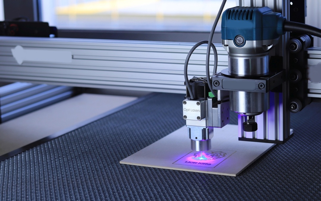Mit Licht zum Erfolg: Wie kleine Unternehmen von Lasergravur profitieren