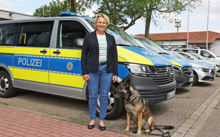 Zwischen Blaulicht und Spürnase: Staab lobt Einsatz der Polizei