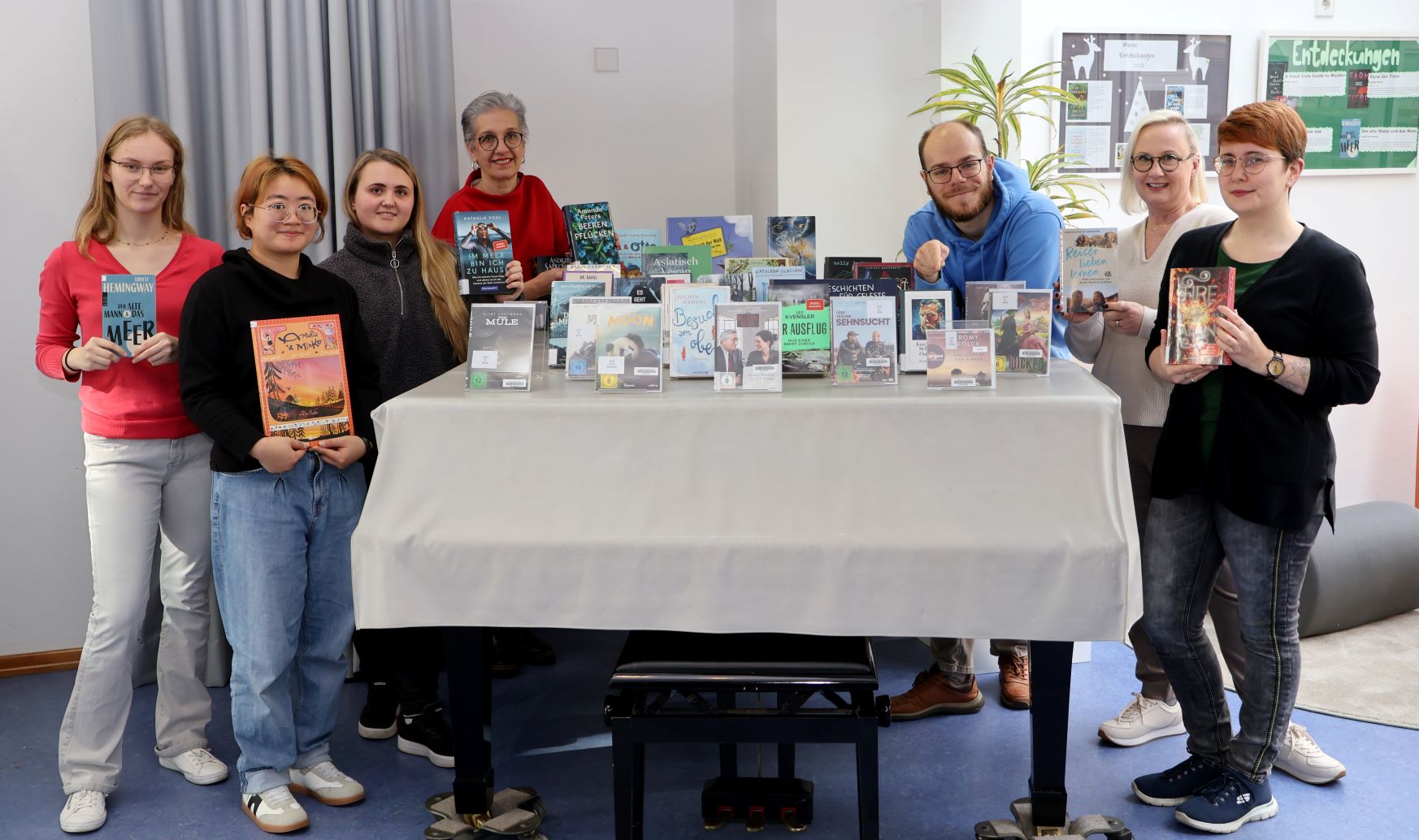 Ausstellung Entdeckungen Stadtbücherei_2025_1