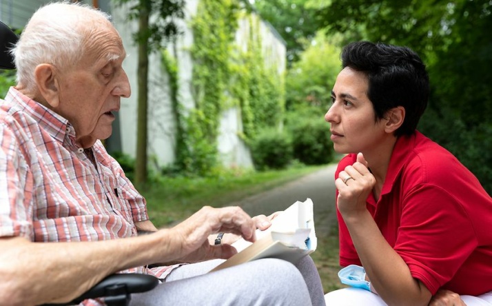 Ausstellung „VielfALT“ zu Gast in Walldorf