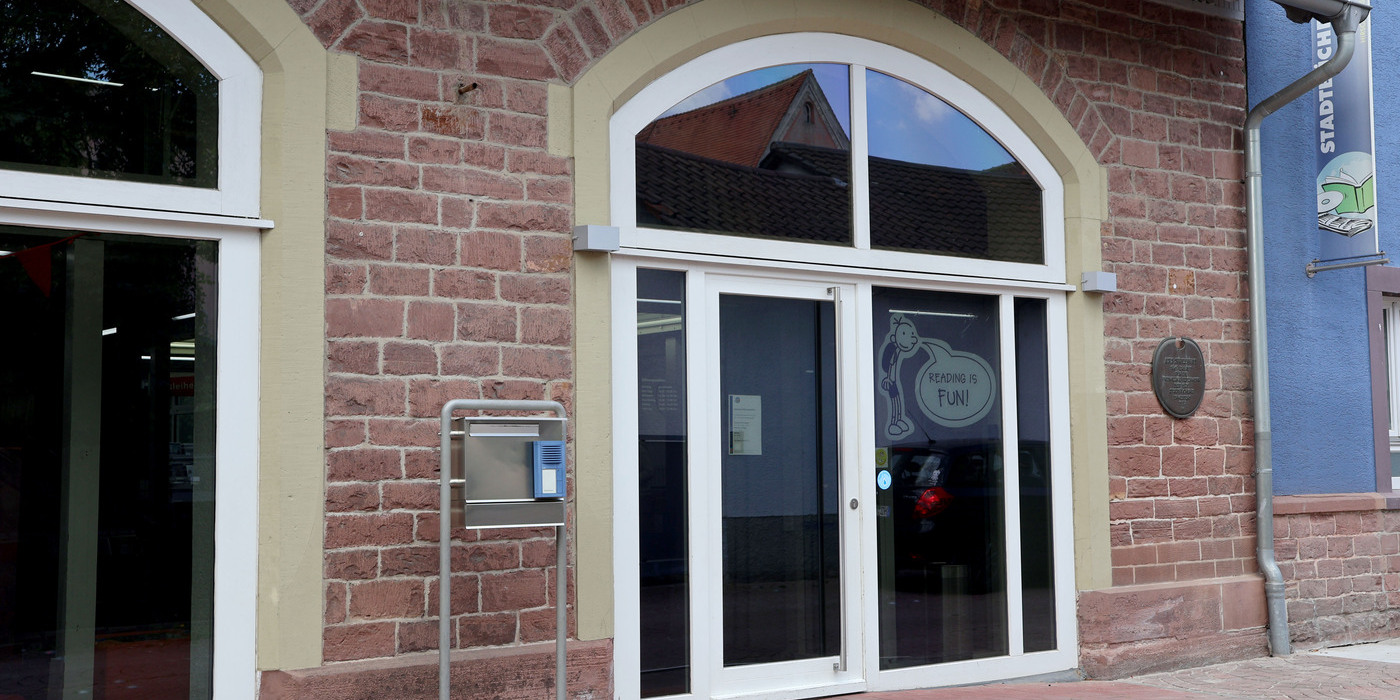 IMG_1122-Stadtbücherei