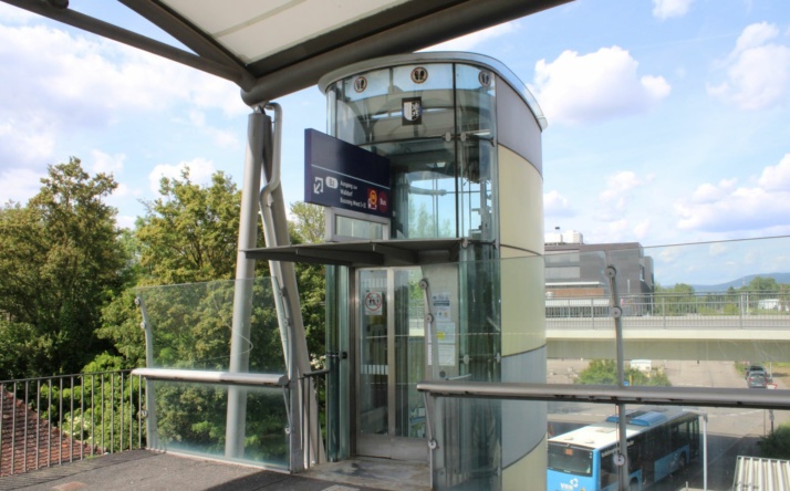 Sanierung des Aufzugs am Bahnhof