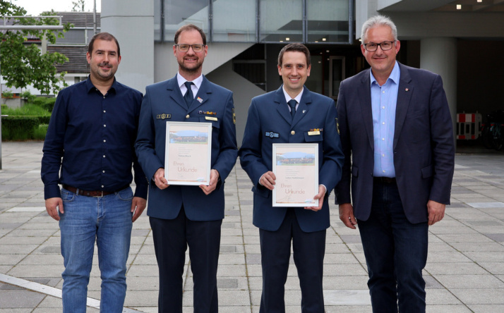 Ehrung für Lukas Hudelmayer und Tobias Block im Rathaus nachgeholt