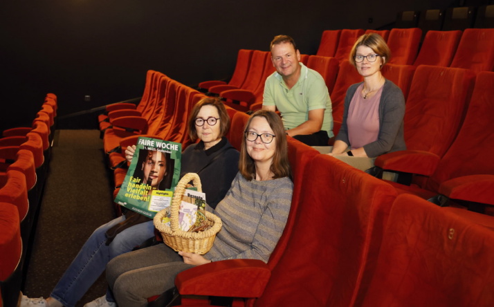 Stadt und Steuerungsgruppe Fairtrade zeigen „Rise up“ im Rahmen der Fairen Woche
